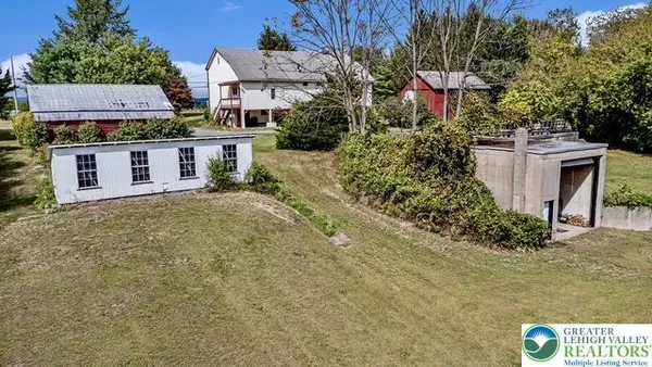 $714,900 | 5934 Kernsville Road, Orefield, PA 18069