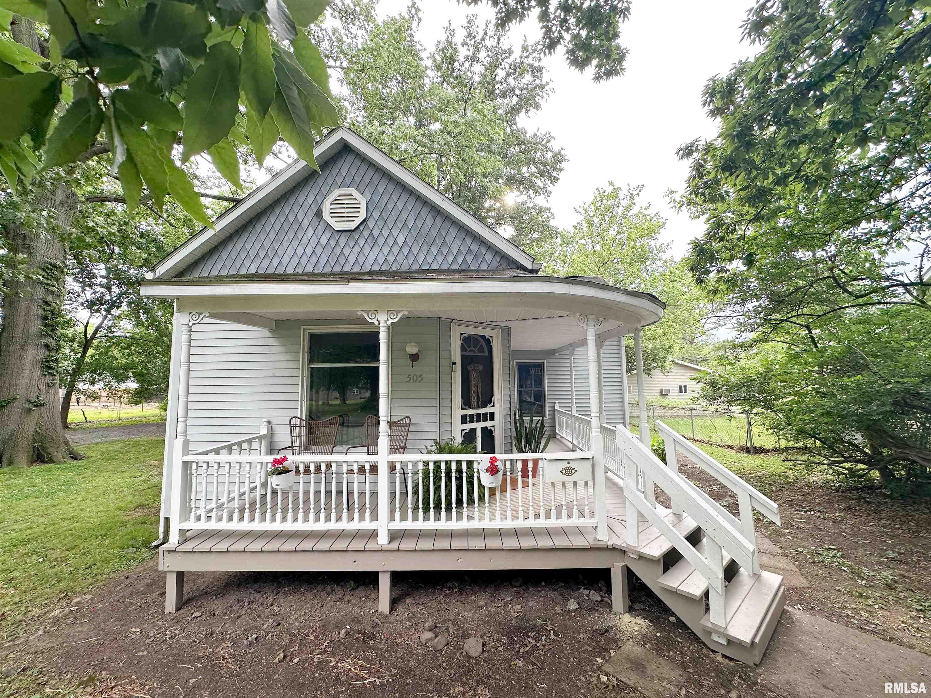 505 South 7th Street Herrin, IL 62948 - Photo 1 of 27