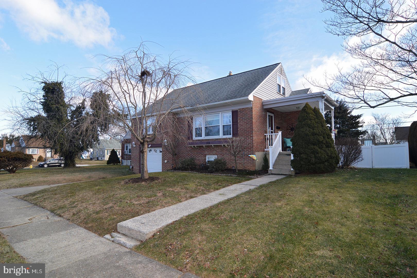 102 Eric Avenue Reading, PA 19607 - Photo 2 of 49