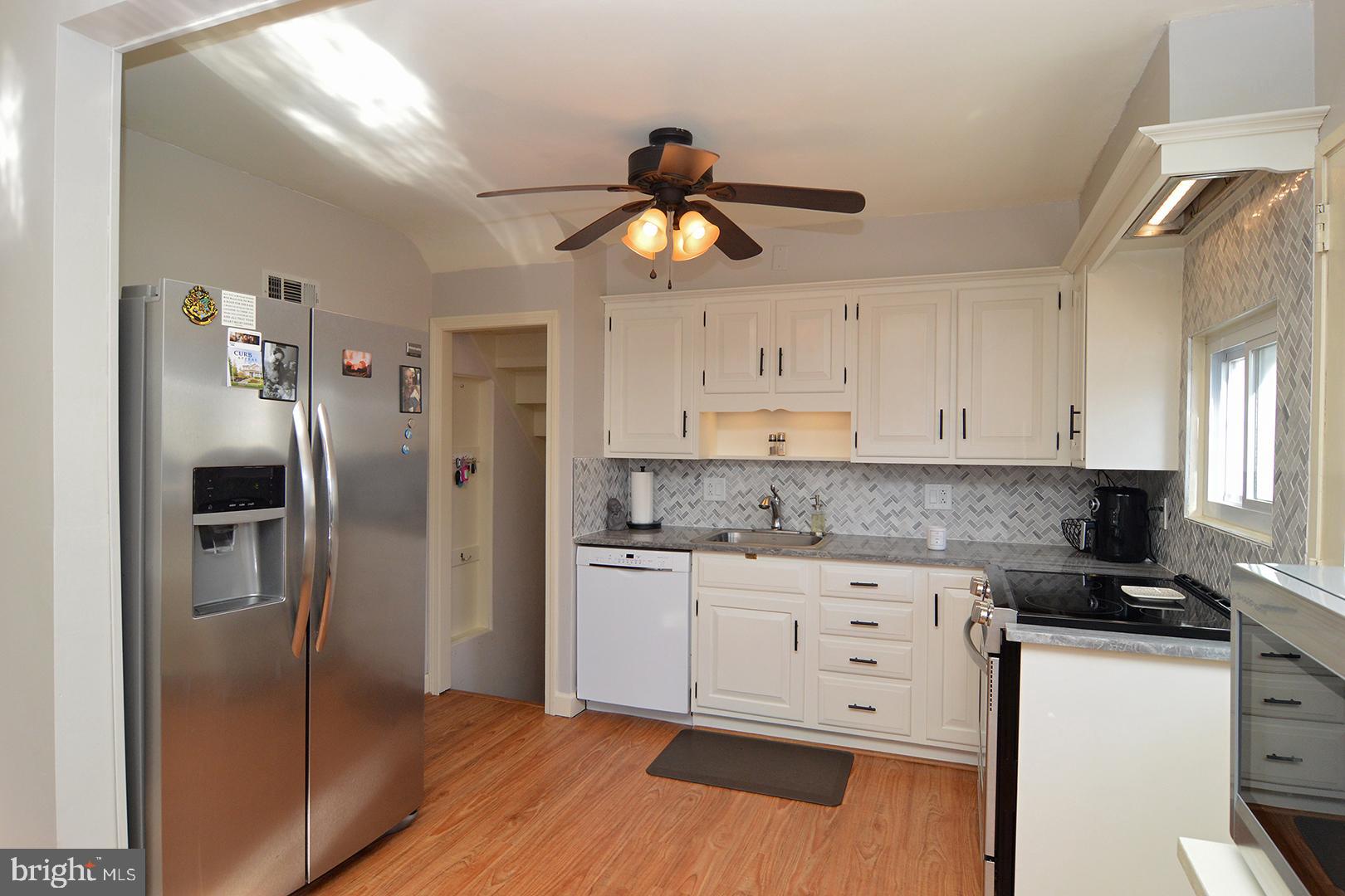 102 Eric Avenue Reading, PA 19607 - Photo 13 of 49
