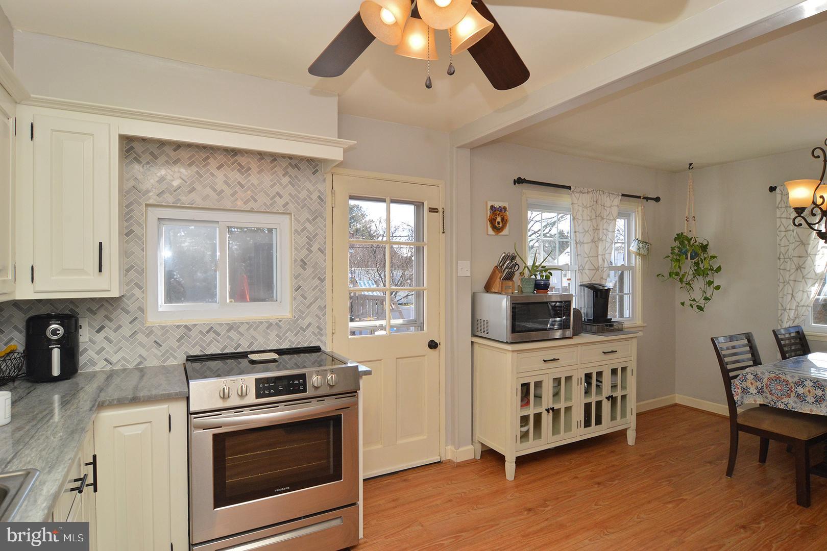 102 Eric Avenue Reading, PA 19607 - Photo 15 of 49