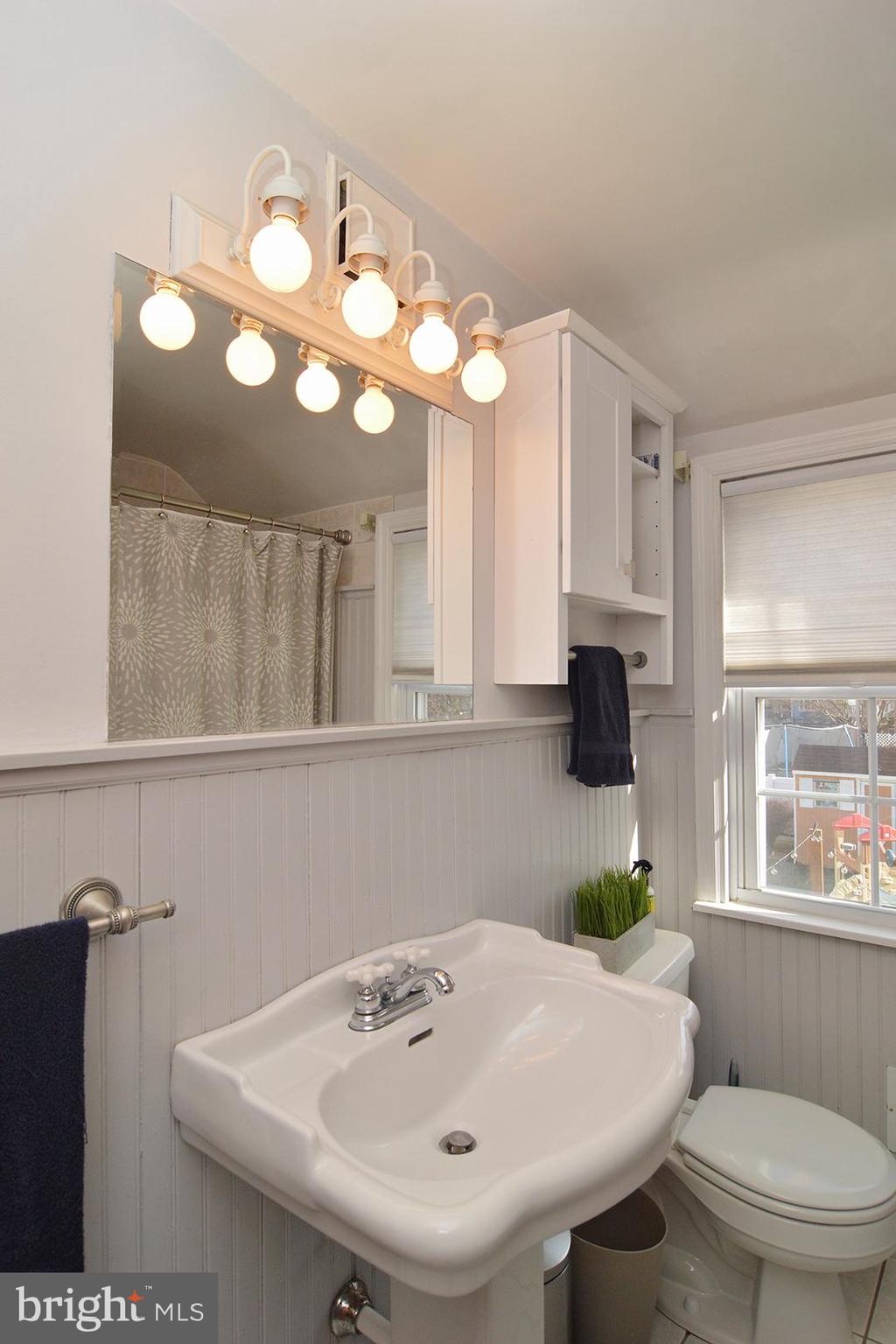 102 Eric Avenue Reading, PA 19607 - Photo 24 of 49