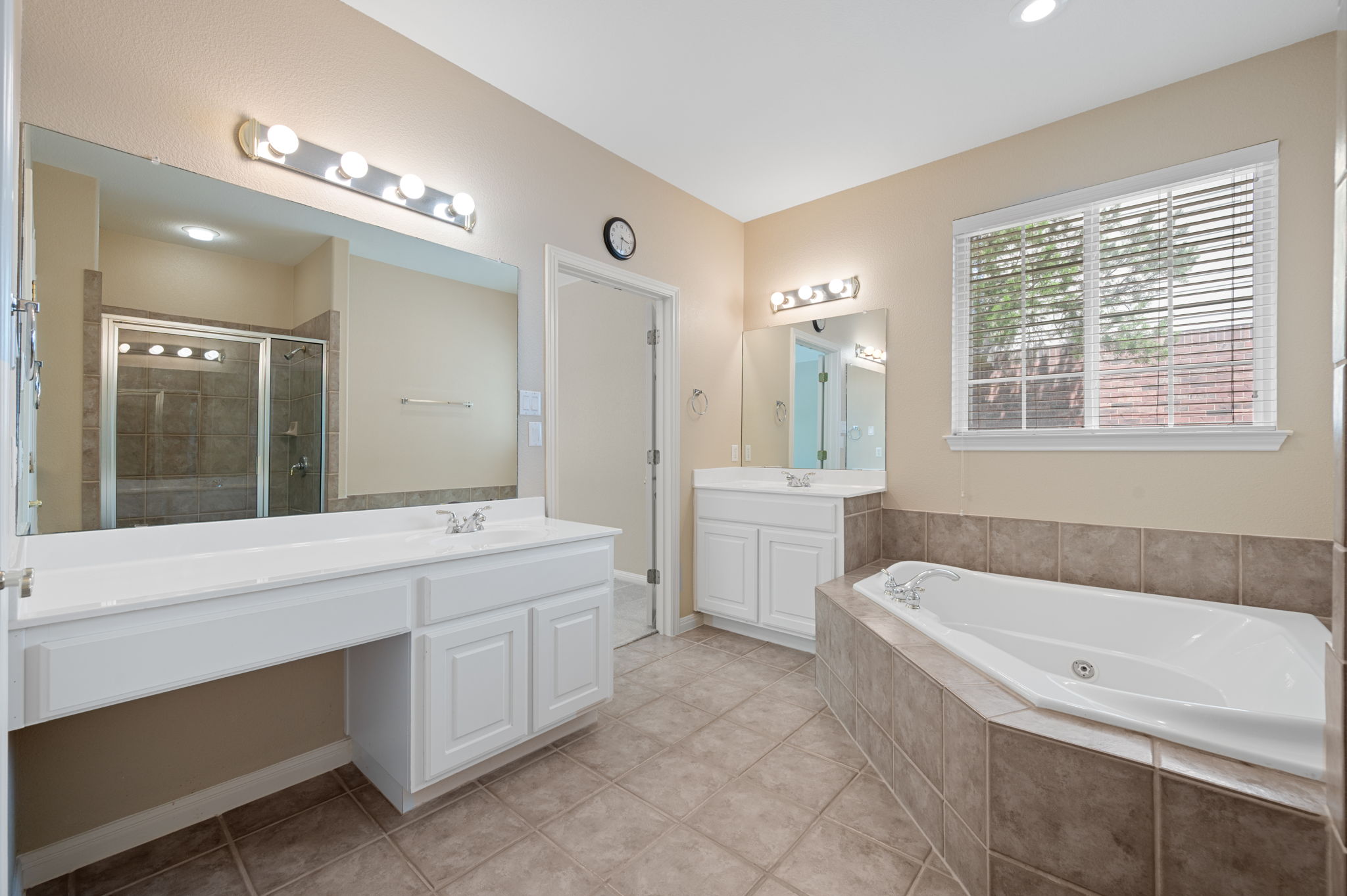 10233 Chestnut Ridge Road Austin, TX 78726 - Photo 17 of 39