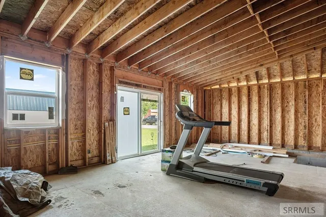 $249,500 | 485 Commercial Street, Inkom, ID 83245