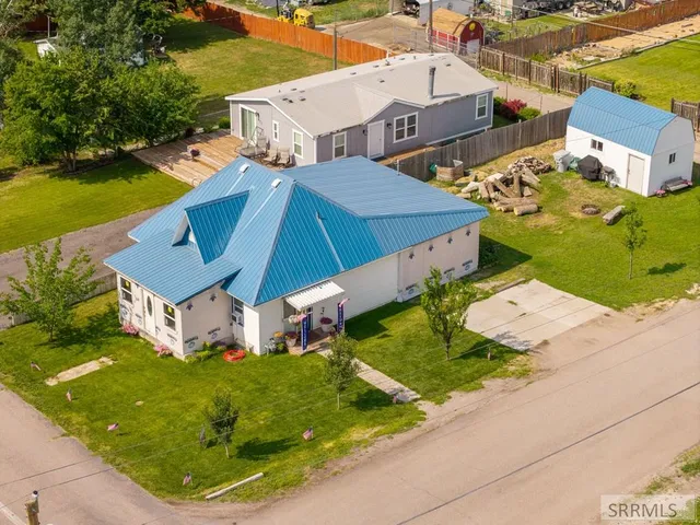 $249,500 | 485 Commercial Street, Inkom, ID 83245