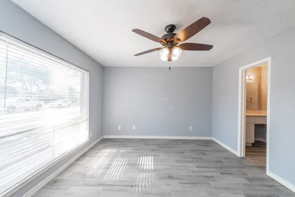 $1,800 | 3323 Silverside Drive, Katy, TX 77449