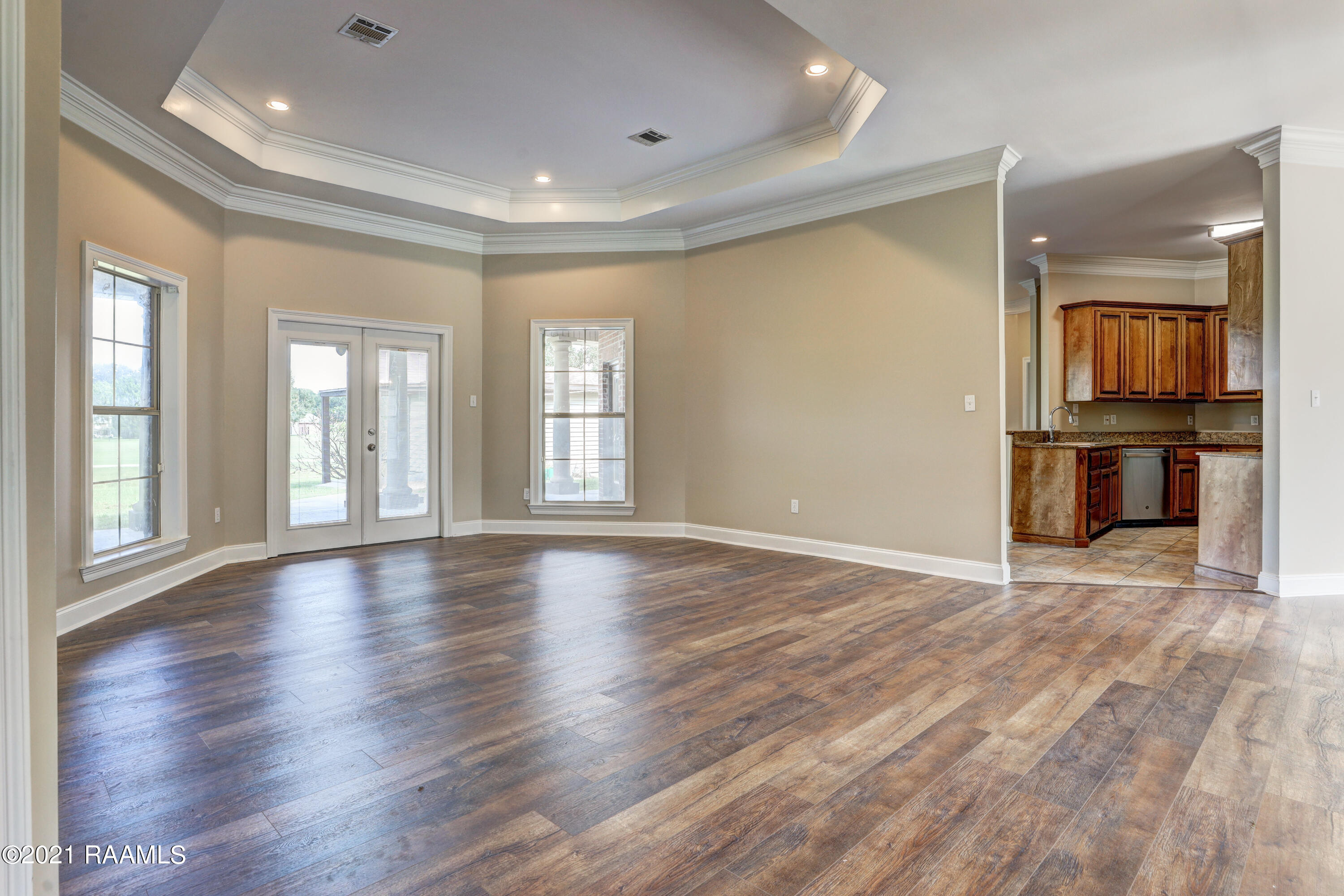 742 Hummingbird Lane New Iberia, LA 70560 - Photo 14 of 50 742 Hummingbird Ln-5