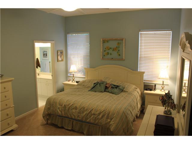 2492 Southeast Springtree Place Stuart, FL 34997 - Photo 5 of 9 Gallery Image 5