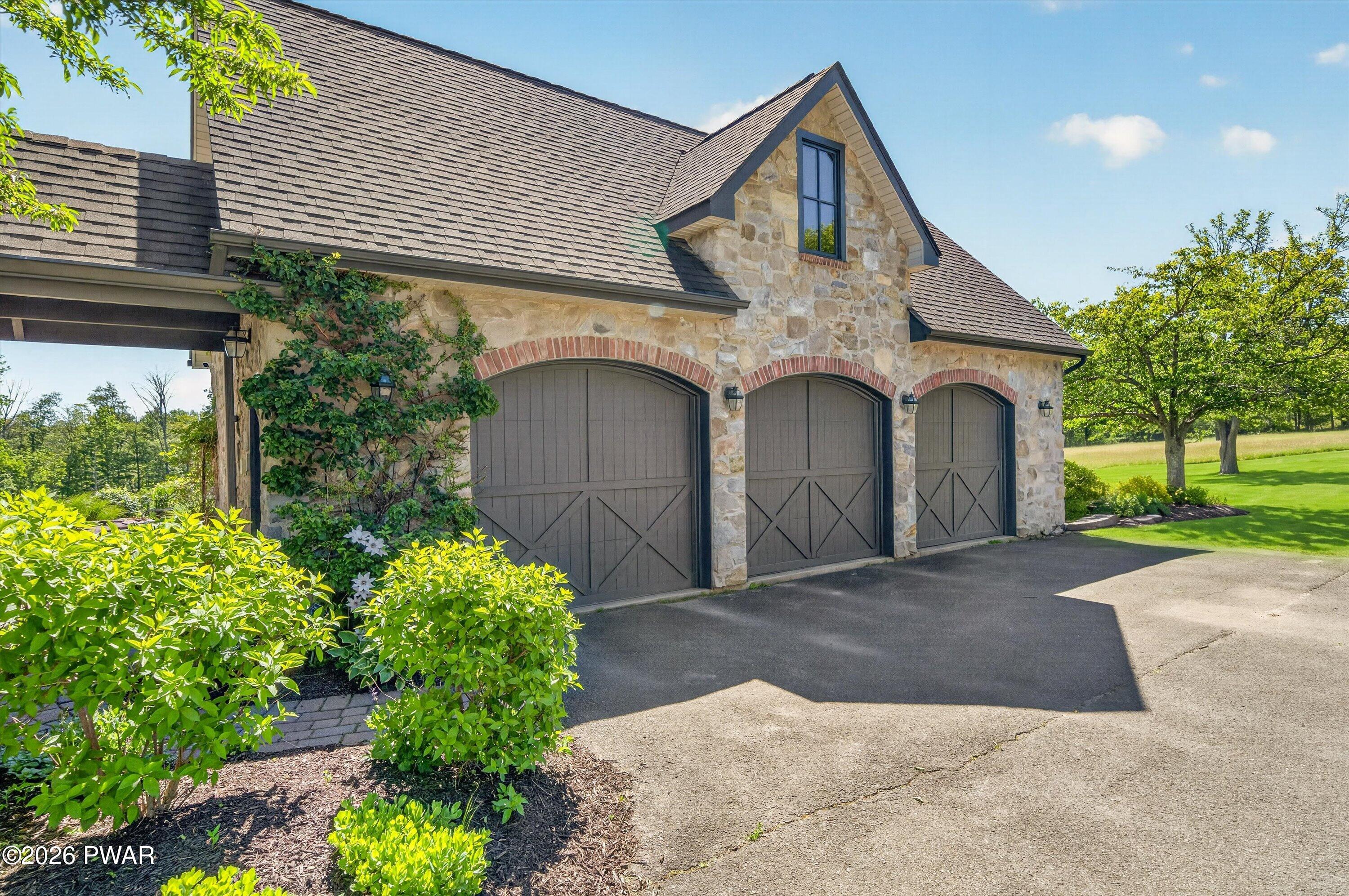 129 Valleyview Road Greentown, PA 18426 - Photo 67 of 124
