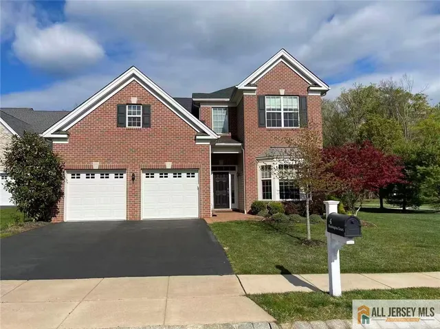 $839,900 | 4 Huntington Court, Kendall Park, NJ 08824