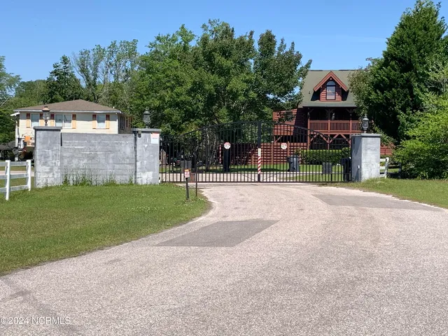 $18,000 | 9692 Rivergate Drive Northwest, Ash, NC 28420