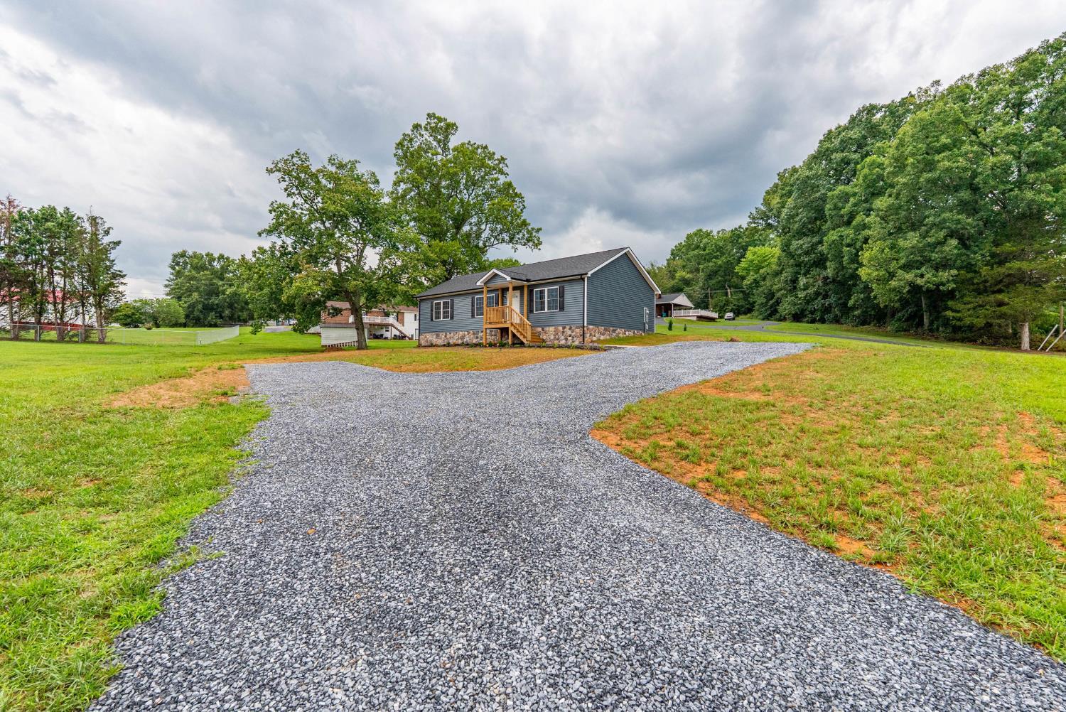 3311 Lynch Mill Road Altavista, VA 24517 - Photo 27 of 41