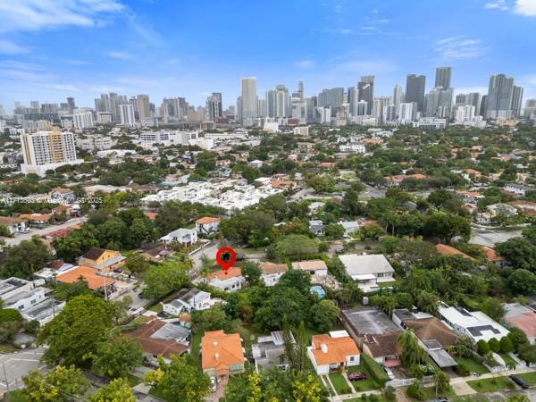 1024 Southwest 23rd Road Miami, FL 33129 - Photo 6 of 33 a view of a city