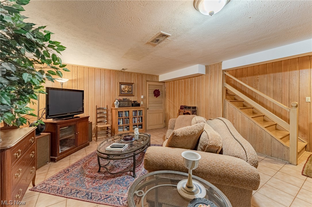 30 Old Farm Road Chagrin Falls, OH 44022 - Photo 32 of 35 Gallery Image 32