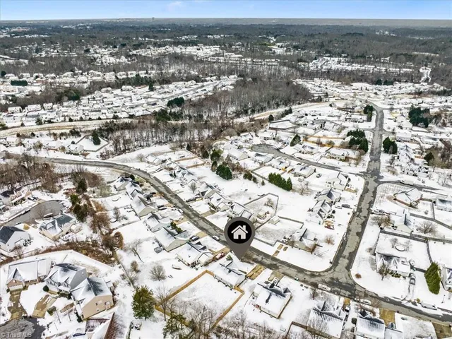 $225,000 | 754 Hitchcock Way, High Point, NC 27265