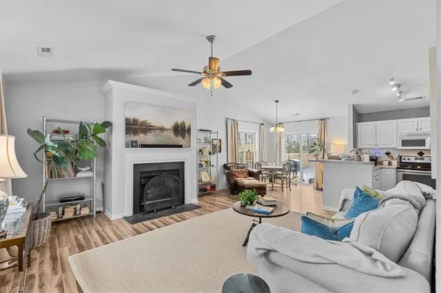 $225,000 | 754 Hitchcock Way, High Point, NC 27265