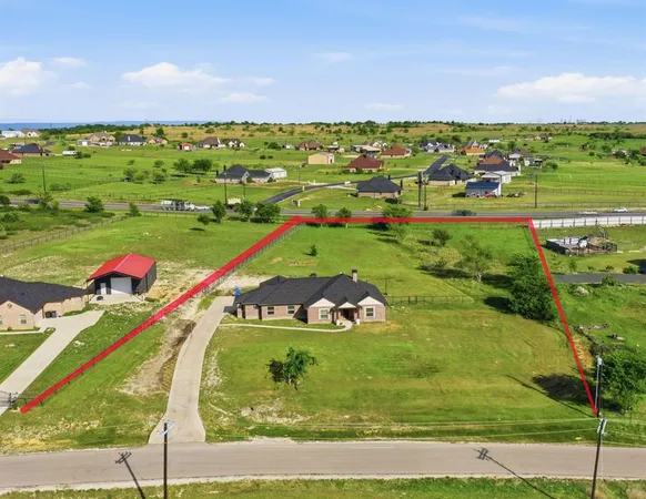 $439,000 | 1012 Justin Drive, Springtown, TX 76082