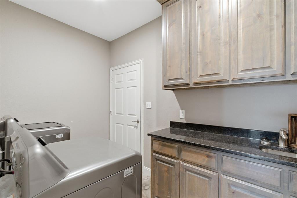 1012 Justin Drive Springtown, TX 76082 - Photo 28 of 40