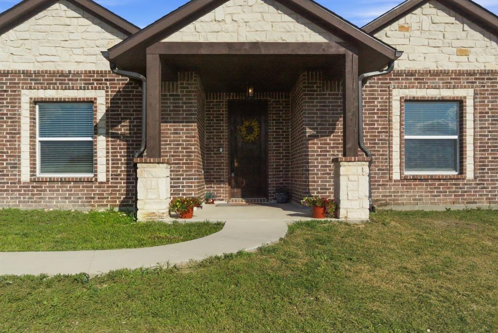 1012 Justin Drive Springtown, TX 76082 - Photo 31 of 40