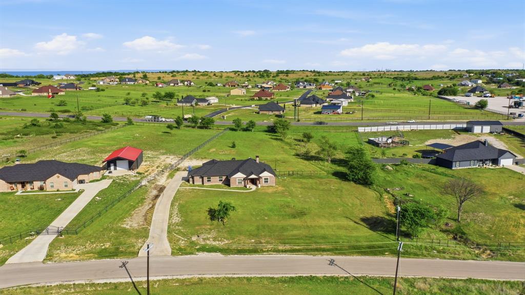 1012 Justin Drive Springtown, TX 76082 - Photo 37 of 40