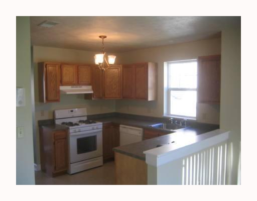 908 Etna Street McKees Rocks, PA 15136 - Photo 2 of 7 Kitchen.