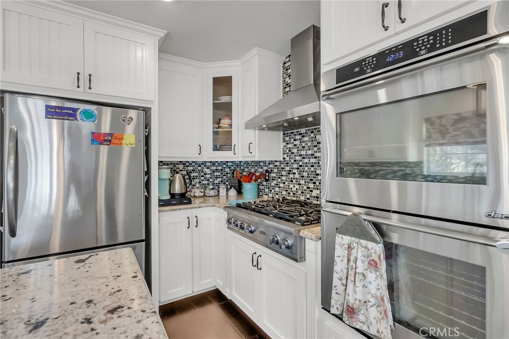 7384 Golden Star Avenue Riverside, CA 92506 - Photo 7 of 57