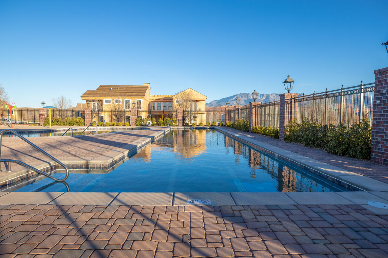 4307 Canterbury Road Hurricane, UT 84737 - Photo 40 of 45 Community lap pool b