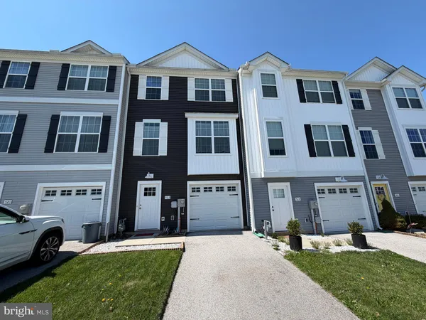 $310,000 | 522 Charles Avenue, Hanover, PA 17331