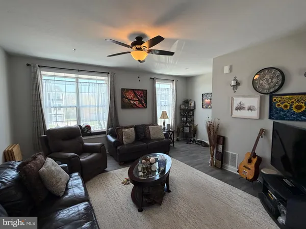 $310,000 | 522 Charles Avenue, Hanover, PA 17331
