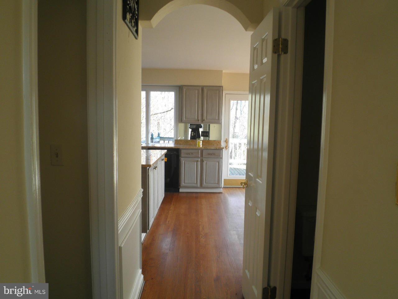 8019 Chestnut Grove Road Frederick, MD 21701 - Photo 11 of 28 Interior (General)