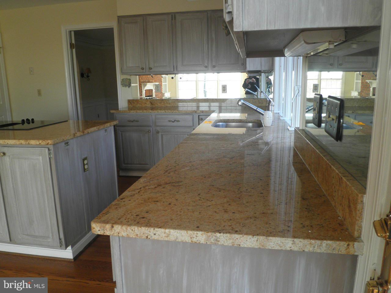 8019 Chestnut Grove Road Frederick, MD 21701 - Photo 13 of 28 Kitchen