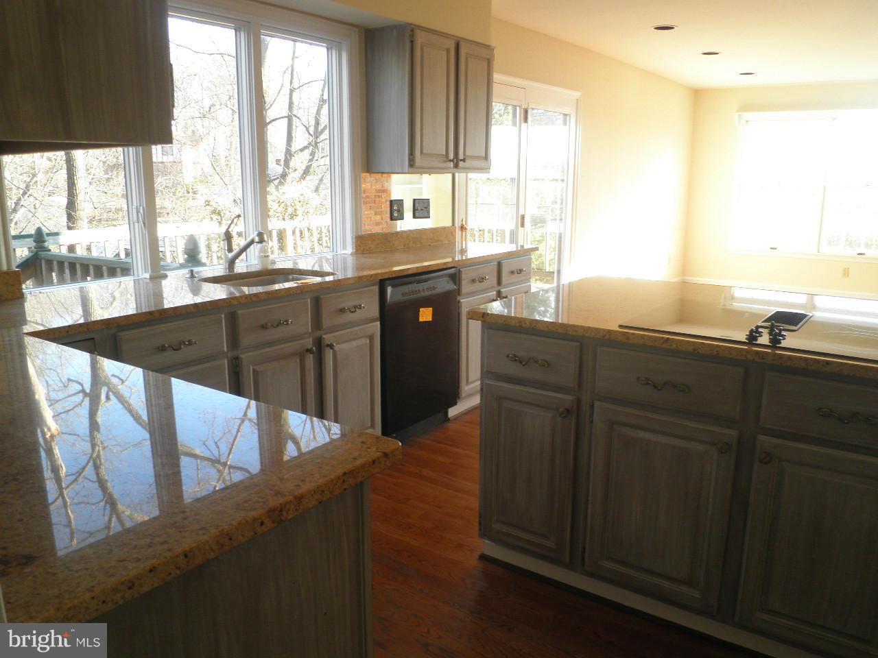 8019 Chestnut Grove Road Frederick, MD 21701 - Photo 14 of 28 Kitchen