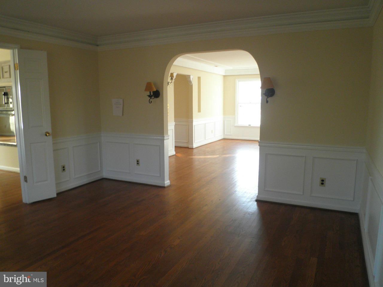8019 Chestnut Grove Road Frederick, MD 21701 - Photo 16 of 28 Dining Room