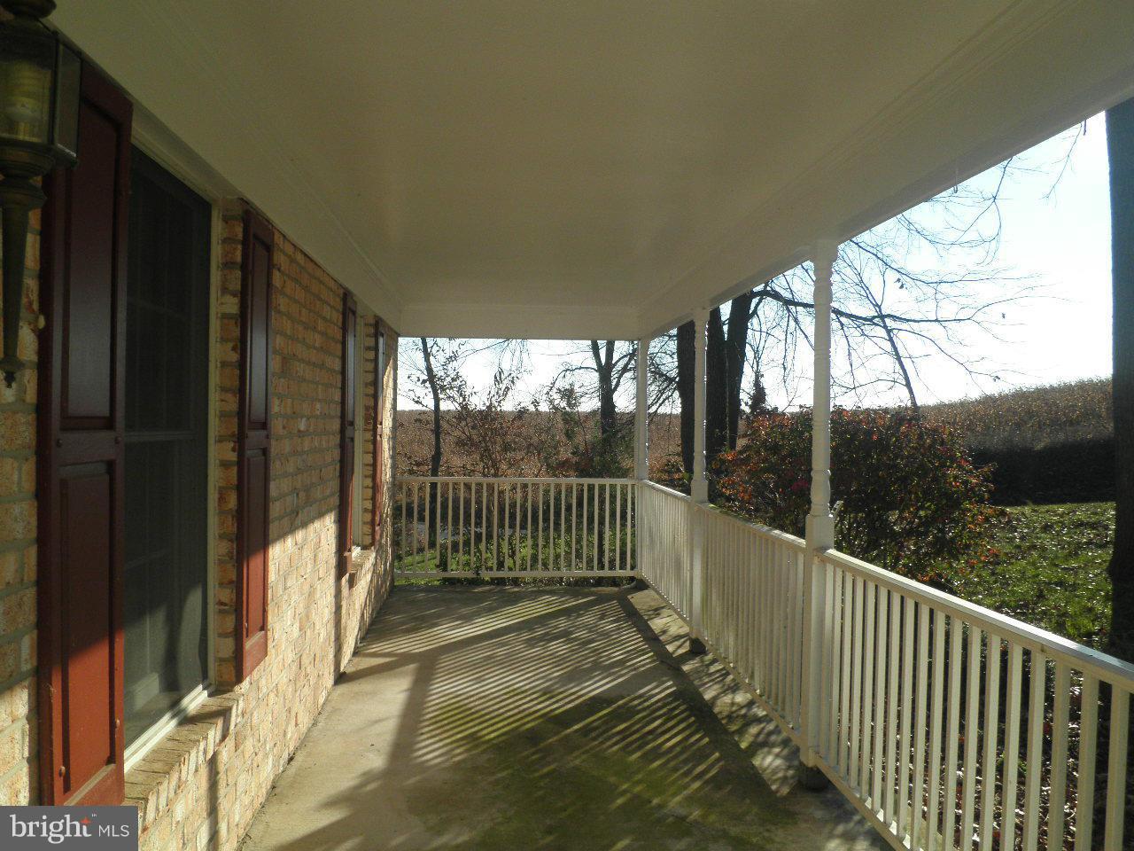 8019 Chestnut Grove Road Frederick, MD 21701 - Photo 7 of 28 Exterior (Front)