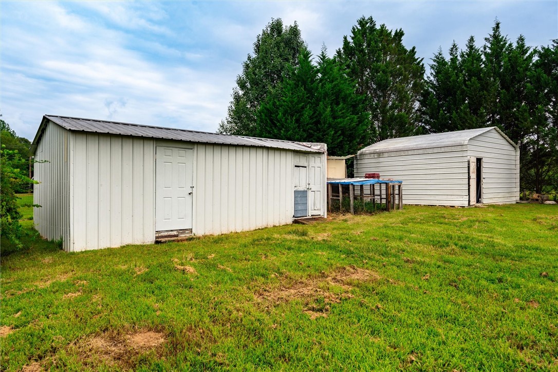 106 K And M Farm Road Belton, SC 29627 - Photo 13 of 28 Gallery Image 13