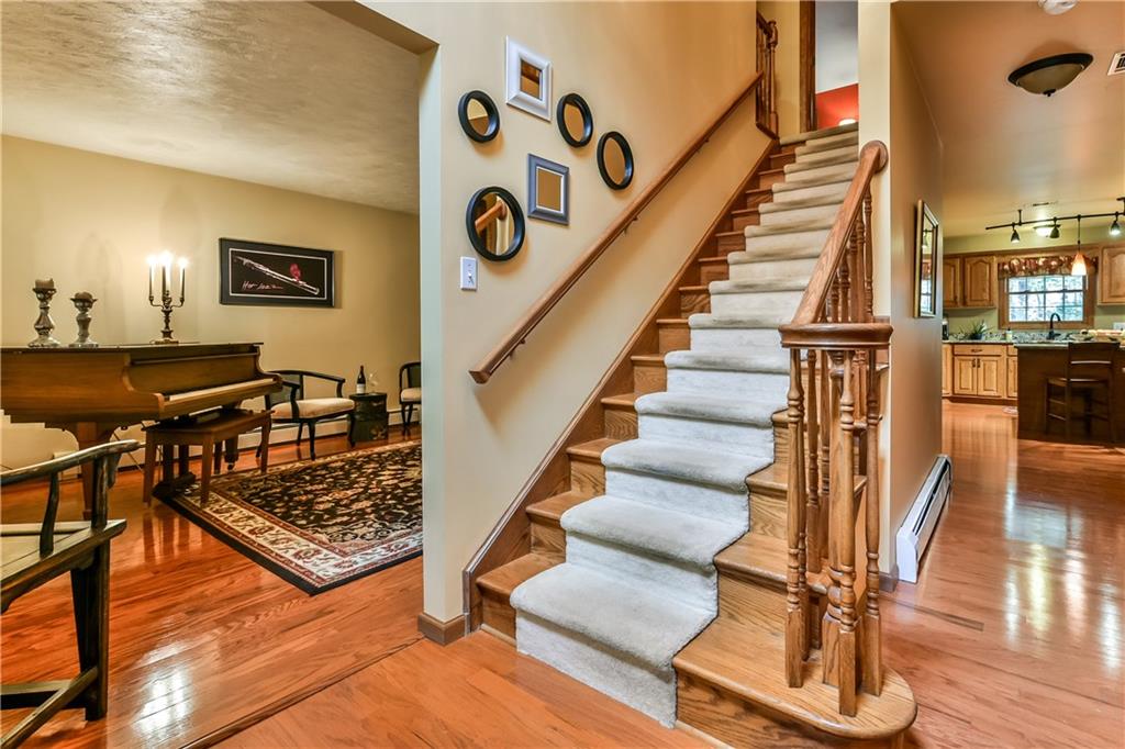 3661 Sandy Hill Road Gibsonia, PA 15044 - Photo 5 of 25 Gallery Image 5