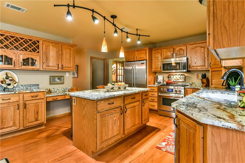 3661 Sandy Hill Road Gibsonia, PA 15044 - Photo 10 of 25 Gallery Image 10