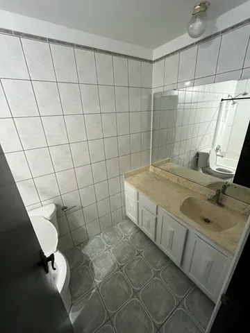 $2,250 | N17-w5348 Garfield Street, Cedarburg, WI 53012