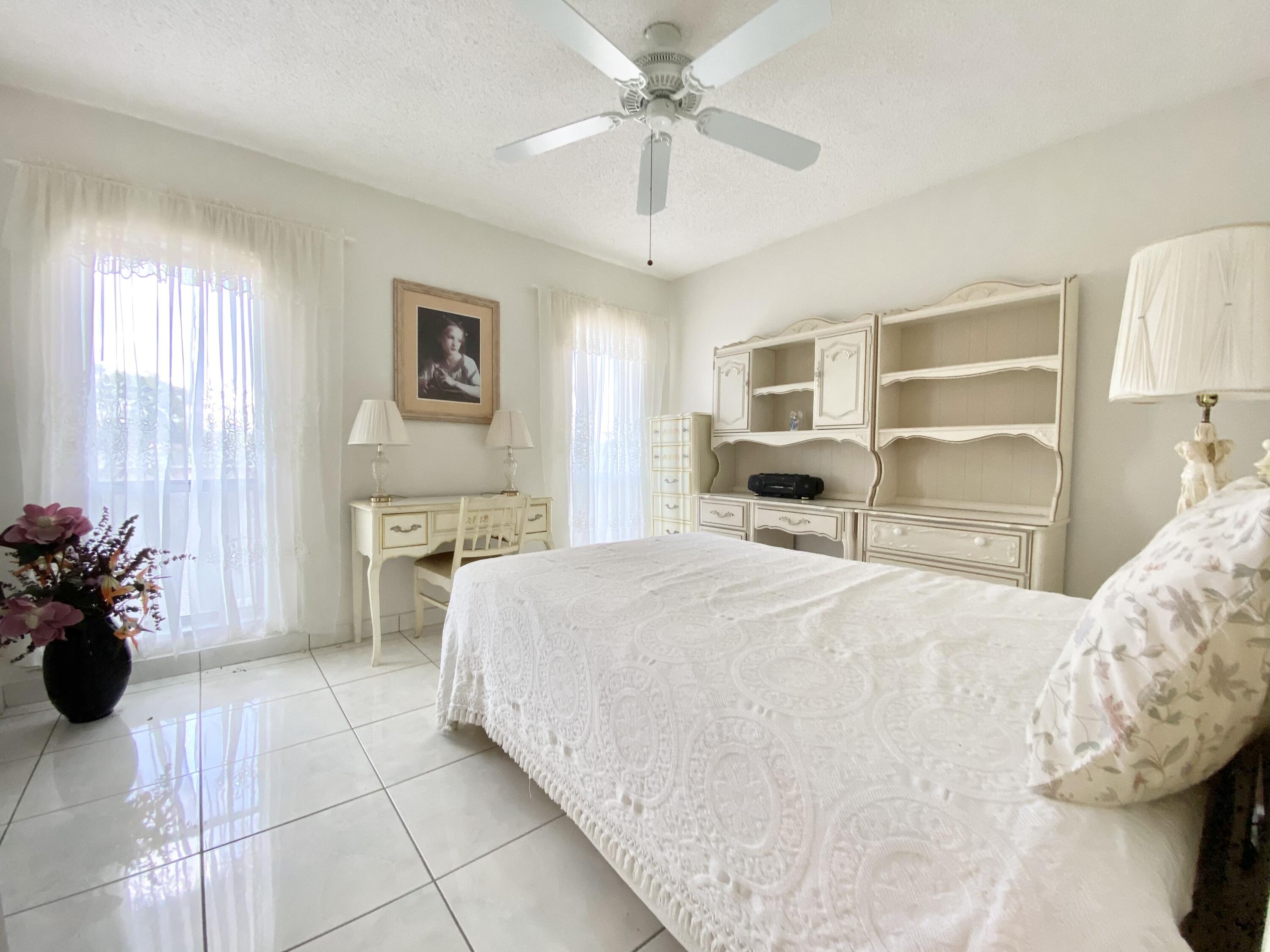 250 Northeast 20th Street, Unit 211 Boca Raton, FL 33431 - Photo 7 of 12 6
