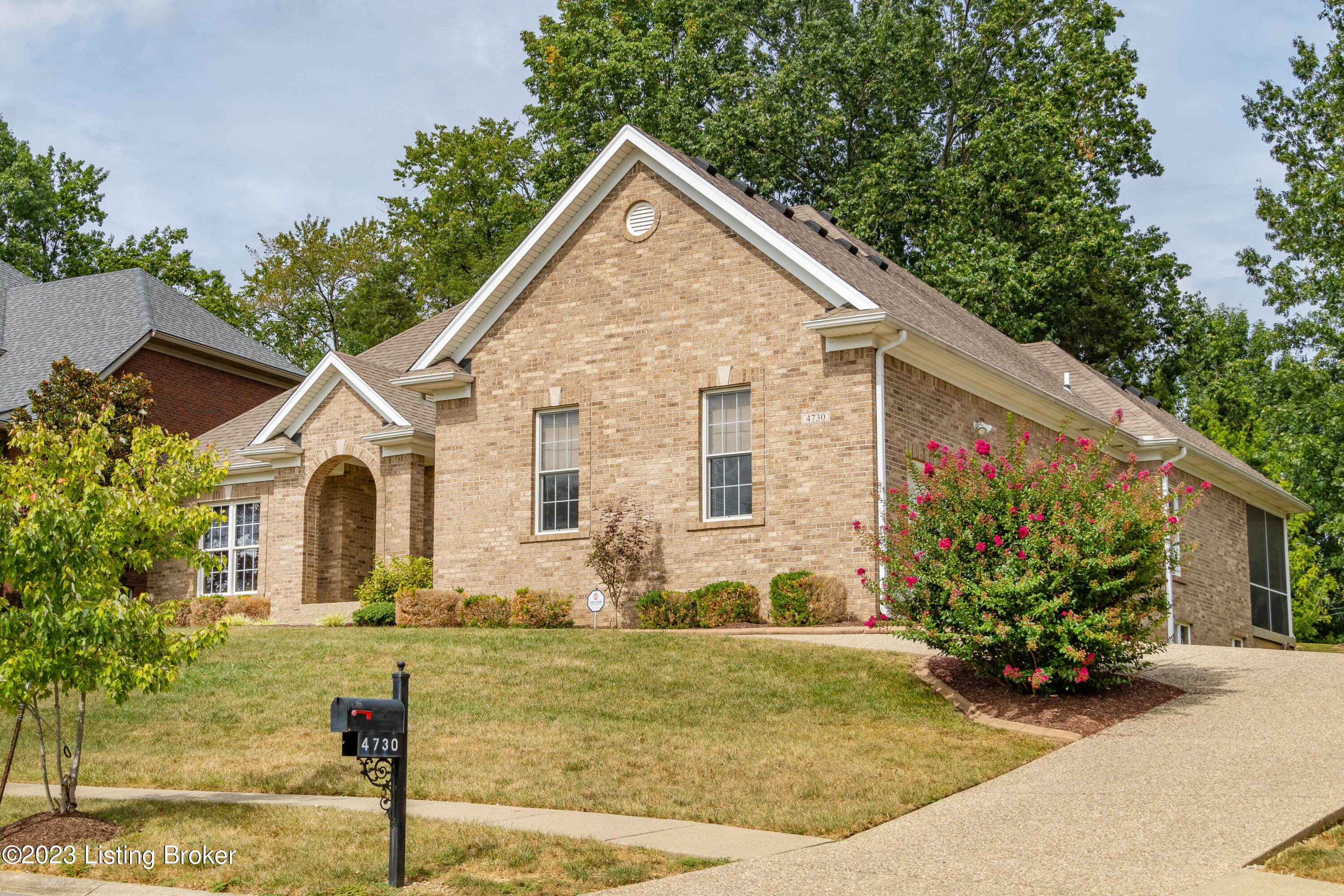 4730 Razor Creek Way Louisville, KY 40299 - Photo 2 of 52 4730-Razor-Creek-Way_003
