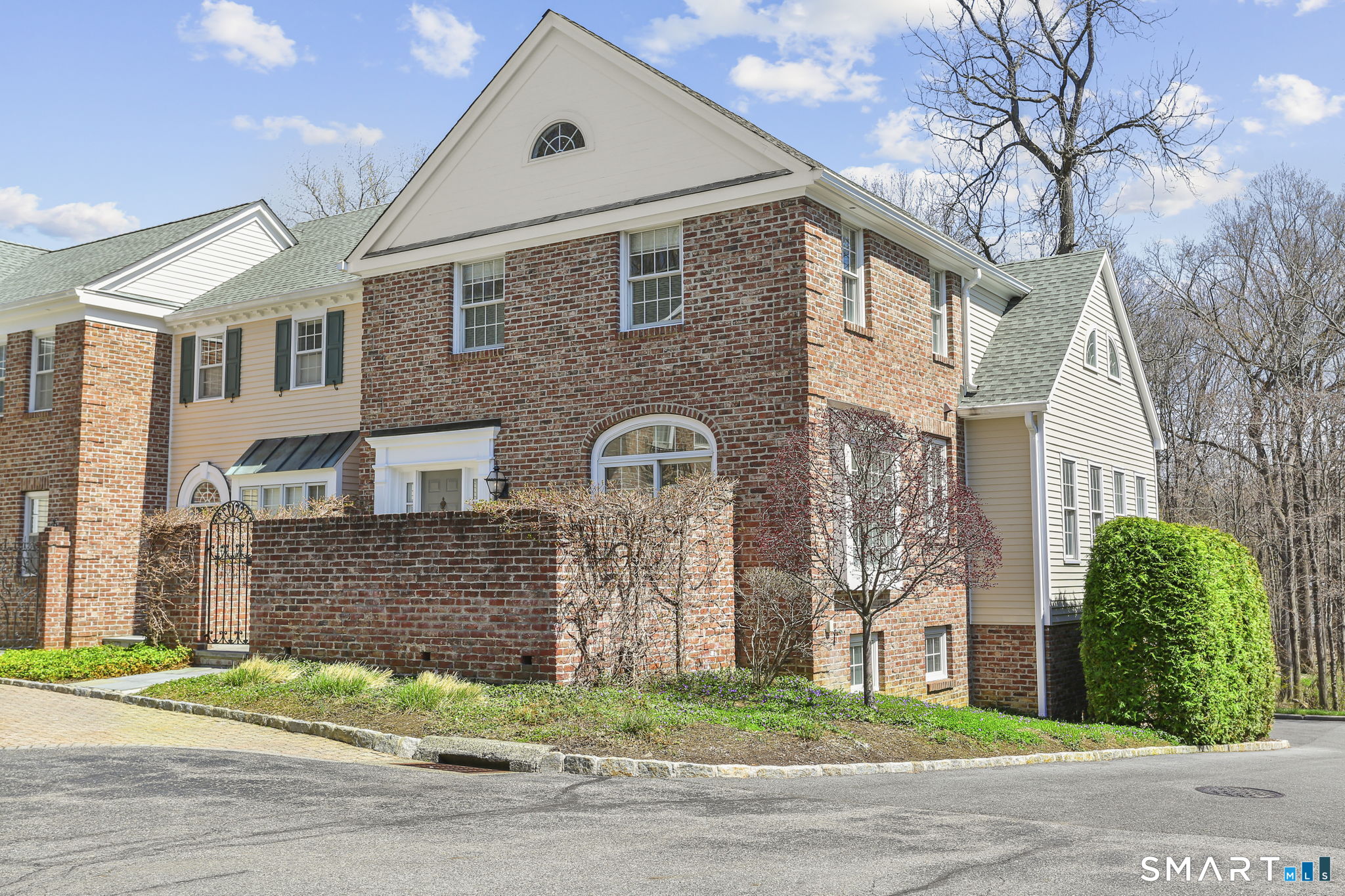 520 Main Street, Unit 9 Ridgefield, CT 06877 - Photo 1 of 1 Gallery Image 1