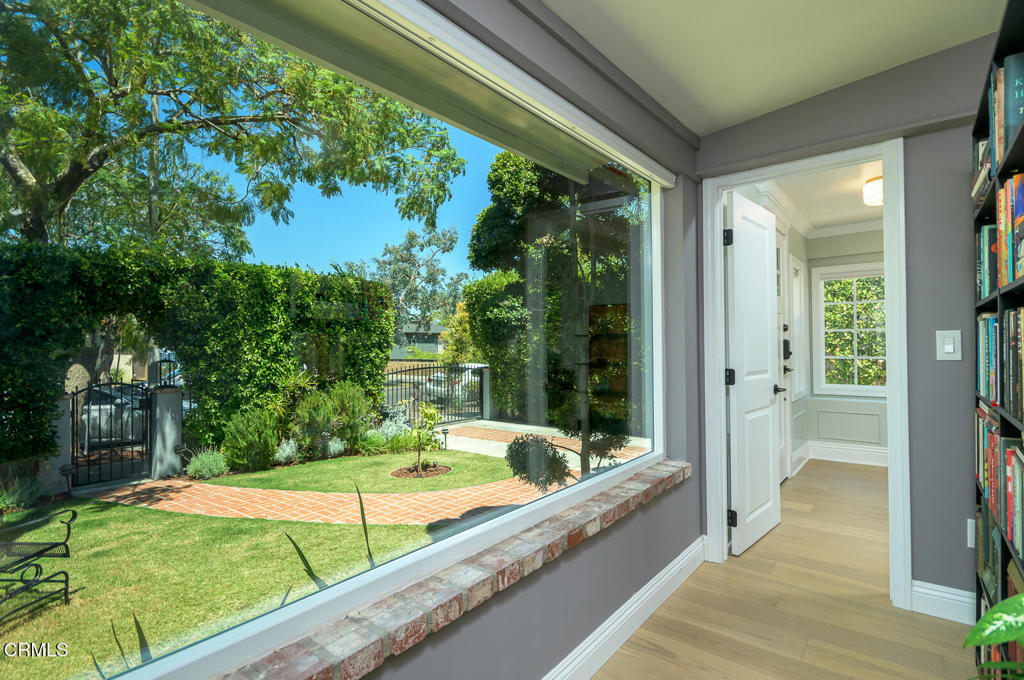 3410 Greensward Road Los Angeles, CA 90039 - Photo 6 of 29 012_3410 Greensward Rd_GYP-MLS