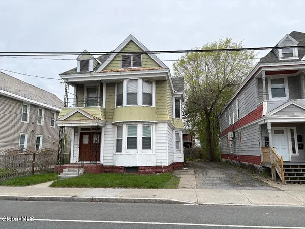 $299,000 | 1723 Broadway, Schenectady, NY 12306