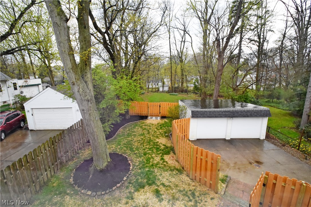 4598 Liberty Road South Euclid, OH 44121 - Photo 20 of 24 Deep backyard