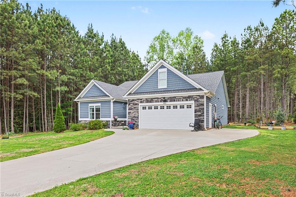 820 Sunset Pointe Drive Salisbury, NC 28146 - Photo 3 of 30