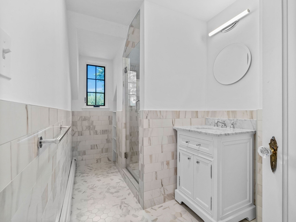 479 Chestnut Street Newton, MA 02468 - Photo 18 of 30