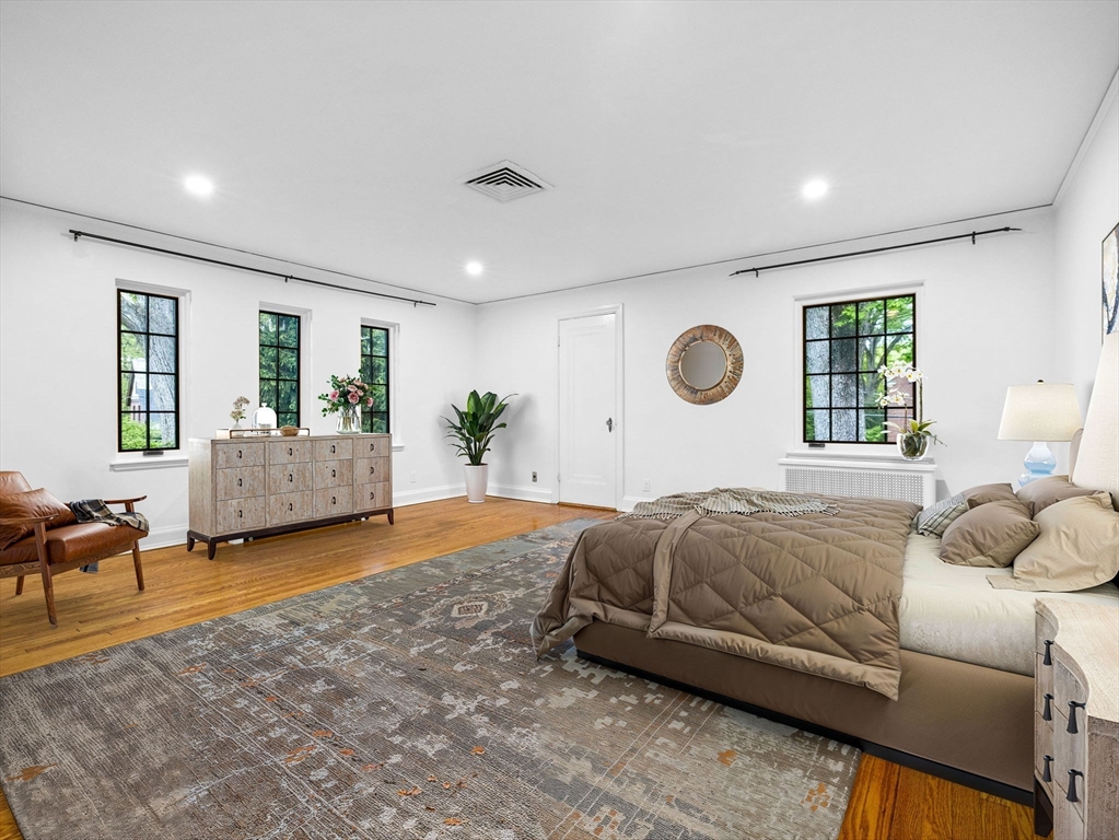 479 Chestnut Street Newton, MA 02468 - Photo 21 of 30