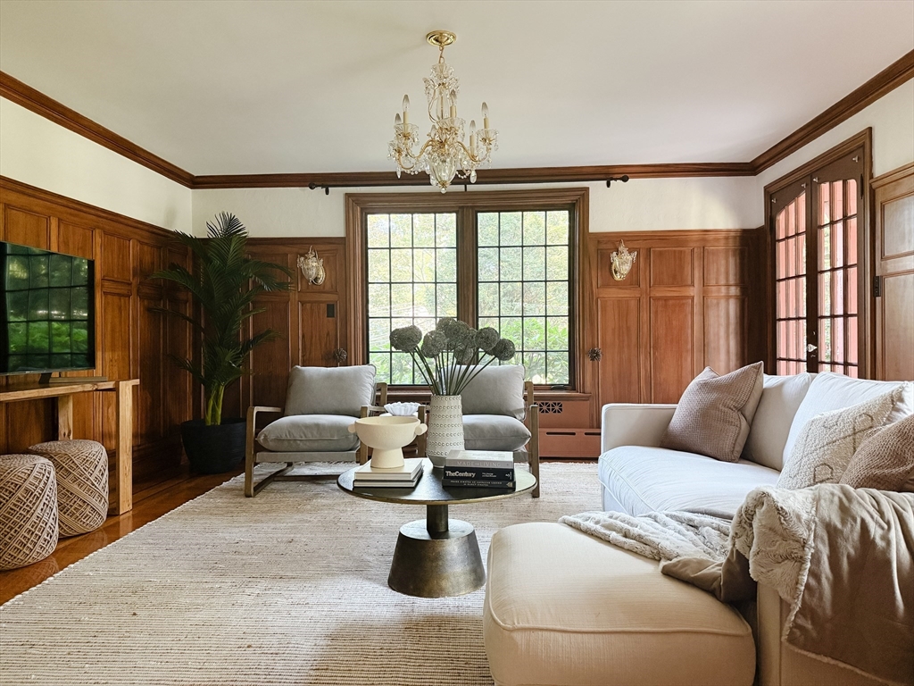 479 Chestnut Street Newton, MA 02468 - Photo 8 of 30