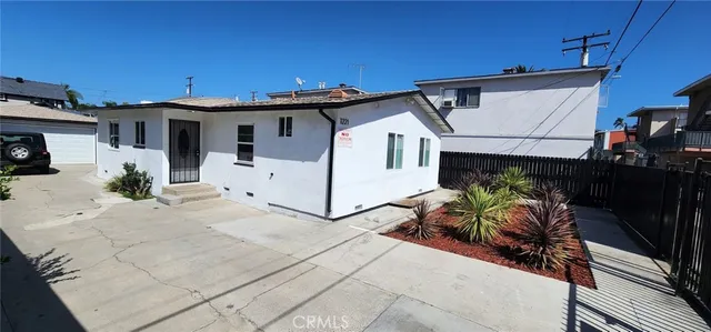 $907,000 | 1221 North Ross Street, Santa Ana, CA 92701