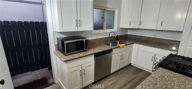 $907,000 | 1221 North Ross Street, Santa Ana, CA 92701